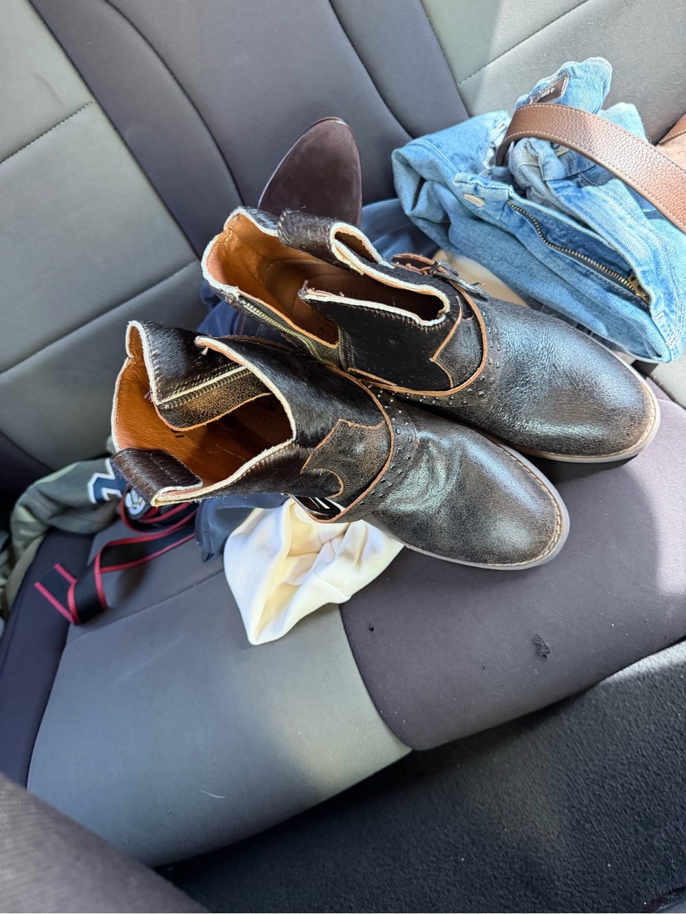 Women’s Dark Brown Leather Chukka Boots — Slip-On Casual Style
